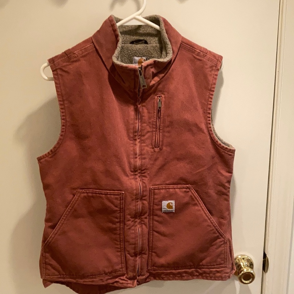 WOMENS SHERPA LINED CARHARTT VEST